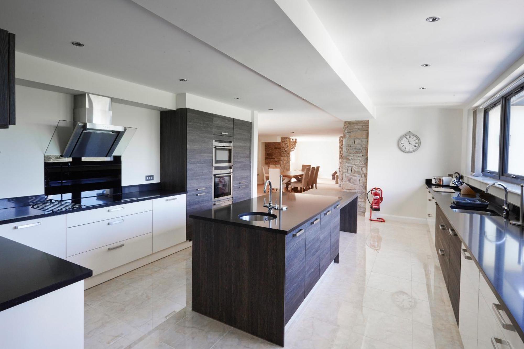 Hunter Lodges By Celtic Manor Newport  Exterior foto